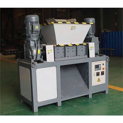 Machine de concassage de plastique et de métal automatique Mini petite machine de concassage de boîtes
