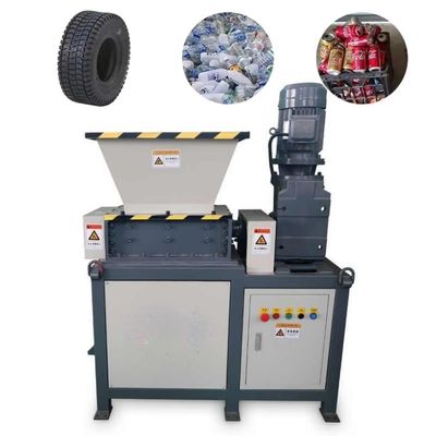110-130 kg/h Machine de concassage de caoutchouc Machine de déchiquetage de pneus de recyclage de palettes de bois