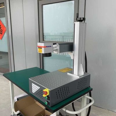 Machine de marquage laser Raycus dynamique 3D 20W 30W 50W Marqueur laser à fibres métalliques