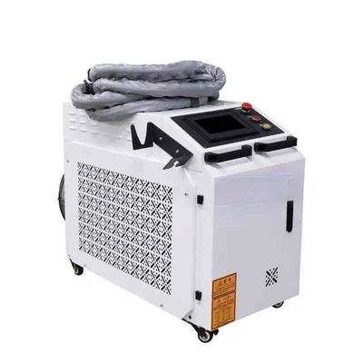 Machine de nettoyage laser à fibre portative 2000W pour le revêtement de peinture rouille pour l'élimination de la poussière d'huile de peinture